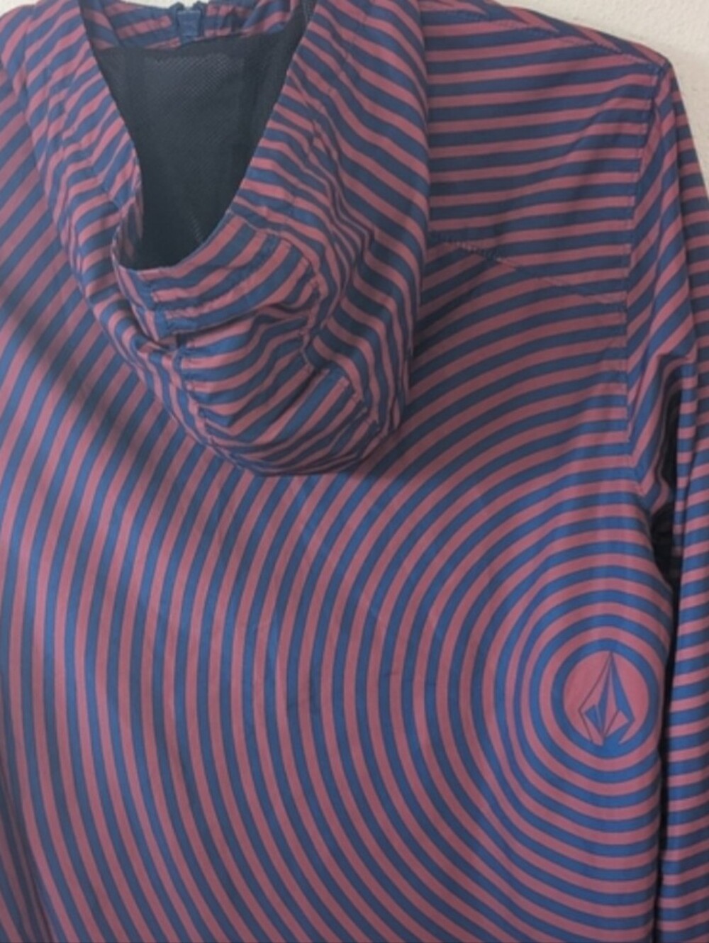 Volcom Red and Blue Striped Windbreaker Jacket S
